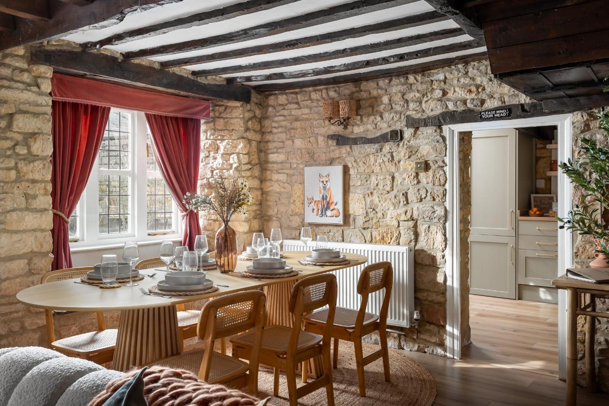 Bourton Scandi Chic Authentic Cottage Exterior photo